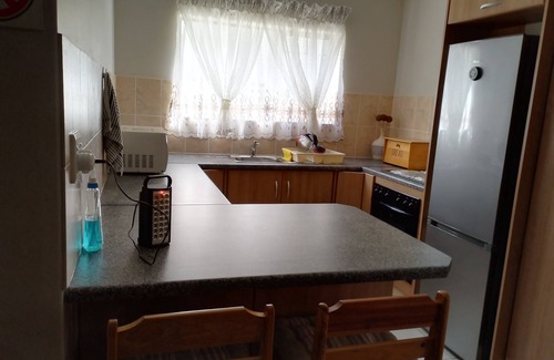 Klein Brak River Apartment | Seaside self-catering holiday accommodation with garden/braai (BBQ) facility.