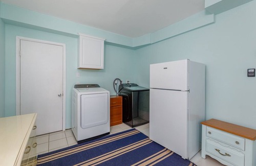 Southend House | Seaside Serenity: Family Friendly Retreat in Brigantine