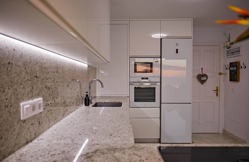 Patalavaca Apartment | Seaside Serenity: Luxury with a Gourmet Twist