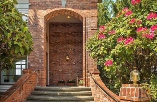 Federal Way House | Seaside Serenity Retreat: A Spacious Home in a Coastal Haven with Breathtaking Water Views