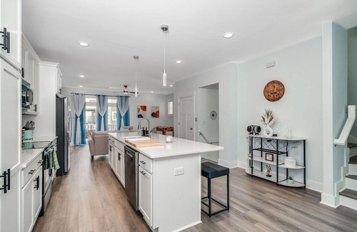 Morehead City House | Seaside Serenity - Sleep 10