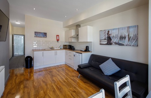 Blackpool Town Center Apartment | Seaside Suites -Apt 5