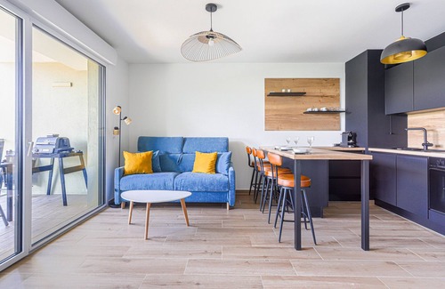 Saint-Laurent-du-Var Apartment | Seaside View 3604 - Climatisé, piscine partagée