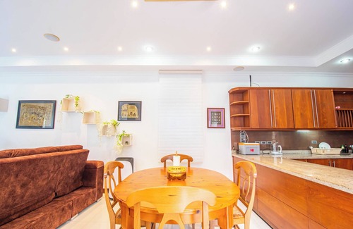 Pratumnak Hill Villa | Seaside Villa 2 Pools beach at 50m