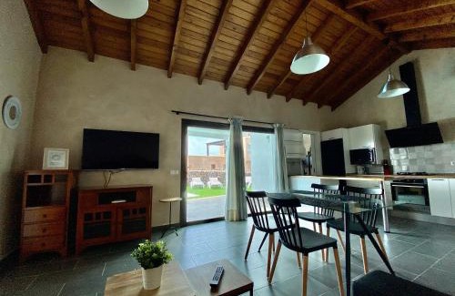 La Oliva Villa | Seaside Villa in El Roque (El Cotillo) with Private Pool