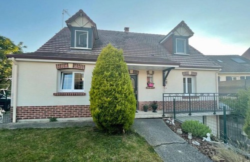 Lahoussoye House | Seasonal rental