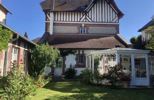 Houlgate Villa | Seasonal rental Villa 10 people in Houlgate