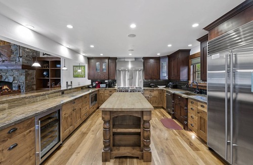 North Park City House | Seasonal specials-outdoor living areas Luxe, large Walk 2 lift&town! Gameroom,AC