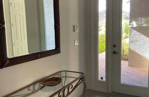 North Naples House | Seasonal Villa in very desired gated community, with Pools, tennis, workout.