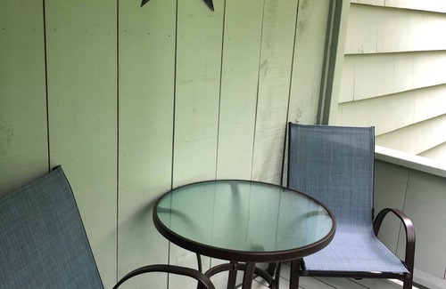 Bartlett House | Seasons at Attitash Townhouse - Sleeps 10, 2Bedroom, 2 Bath, Family Friendly!