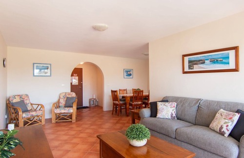 Forster Apartment | Seaspray 2 - Pebbly Beach