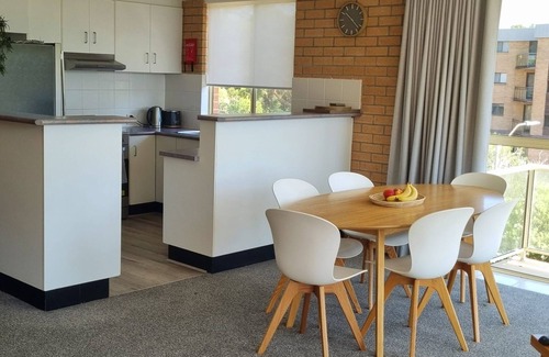 Nelson Bay Apartment | Seaspray Walk to the beach