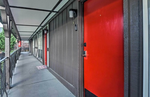 SeaTac Condo | SeaTac Vacation Rental Condo - 13 Mi to Dtwn