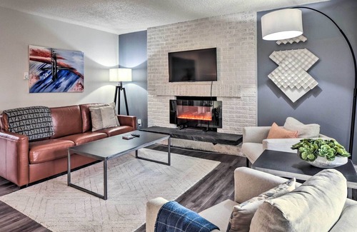 SeaTac Condo | SeaTac Vacation Rental Condo - 13 Mi to Dtwn