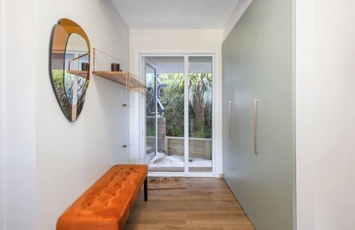 Seatoun House | Seatoun View - 4 bed, 2 bath with spa overlooking Seatoun and Wellington Harbour