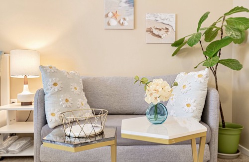 Belltown Condo | Seattle Fashion place by SpaceNeedle, PikeMarket, DownTown, Pier66, Cruise