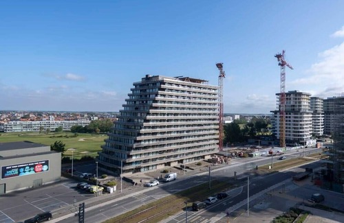 Ostend City Centre Apartment | Seaview Apartment on the Beach - Free Parking!