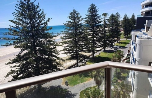 Glenelg Apartment | Seaview Escape Glenelg