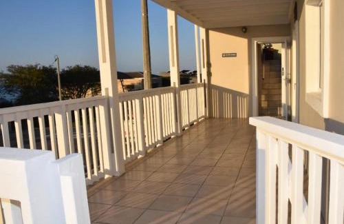 Linkside Villa | Seaview Holiday Villa