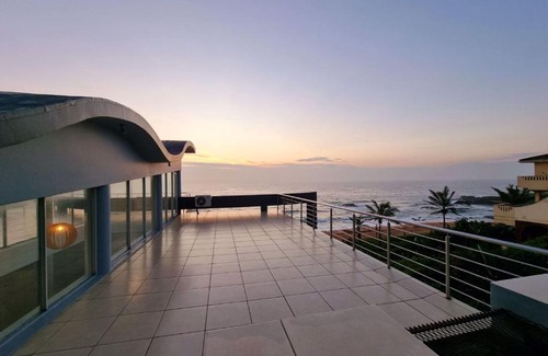 Tinley Manor House | Seaview House