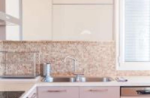 Lefkada Town Apartment | Seaview Kaposantes Apartments