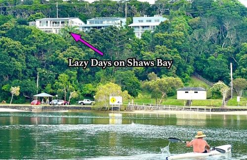 East Ballina Apartment | 'SEAVIEW' - Stunning Coastal Views, Opposite Shaws Bay, Pet Friendly, Sleeps 4