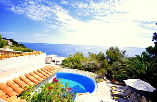Provensals Villa | Seaview Villa in the first Line of the sea near to the beach of Font de Sa Cala