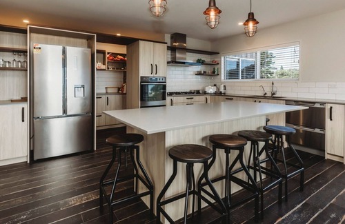 Oakura House | SEAVIEWS ON SHEARER OAKURA
