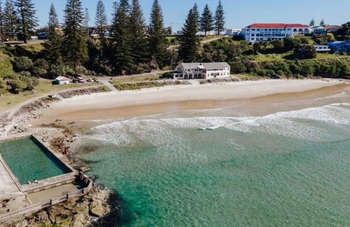 Yamba House | Seawest 1 | Entrance Harbour Street