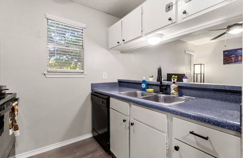 San Antonio Apartment | SeaWorld/Lackland - Your Home Away from Home