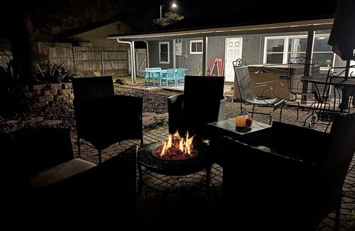 Bay Ho House | SeaWorld Retreat: 4BR House/Jacuzzi/BBQ