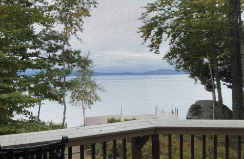 Standish Cottage | Sebago Lake Waterfront Rental on Frye Island