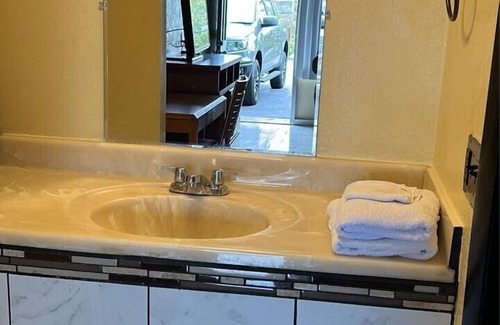 Historic Downtown Kissimmee Hotel | Sebastian Inn