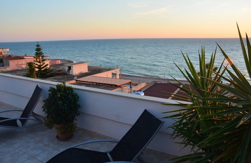 Seccagrande Apartment | Seccagrande: Terrace with sea view
