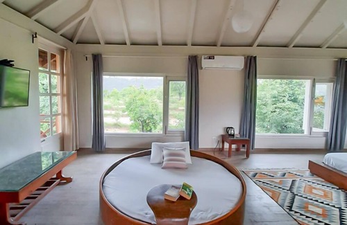 Chachian House | Seclude Palampur - Bhanwra Room