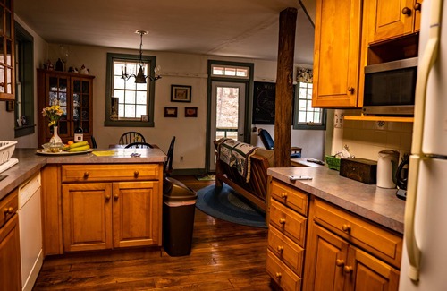 Glen Rock Cabin | Secluded 1840's Log cabin Between Gettysburg, Lancaster, And Baltimore