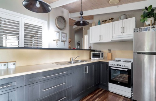 Surf Beach House | Secluded 3-Bed Retreat Moments to the Beach