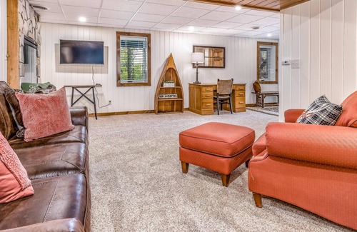 Presque Isle House | Secluded 3-lake chain house w/ pontoon boat