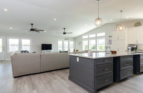 Shell Island House | Secluded 7BR home with EV charger and ocean views!