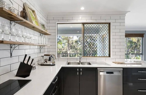 Lemon Tree Passage House | Secluded Beach Hideaway Relax Unwind
