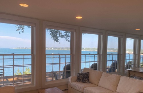 Montauk Cottage | Secluded Beach House