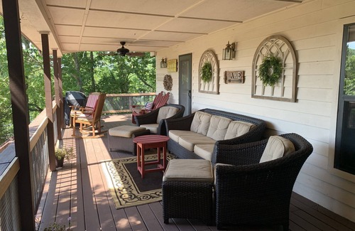 Garfield House | SECLUDED BEAVER LAKE WATERFRONT with Private swim dock ~ Lakehouse sleeps 14