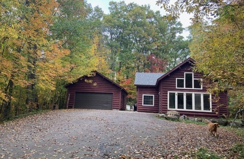 Hayward Cabin | Secluded cabin set back in the woods with dock access on beautiful Round Lake