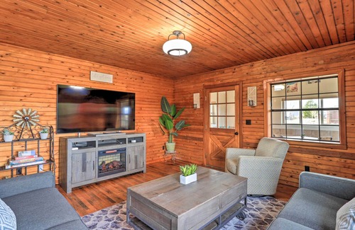 Durango Cabin | Secluded Cabin w/Hot Tub, Game Room & Views!