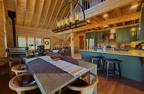 Durango Cabin | Secluded Cabin w/Views, Game Room, Full Kitchen, Wifi