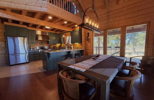 Durango Cabin | Secluded Cabin w/Views, Game Room, Full Kitchen, Wifi