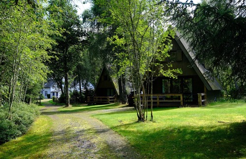 Beauly Ski Chalet | Secluded, cosy cottage on the banks of a Highland river