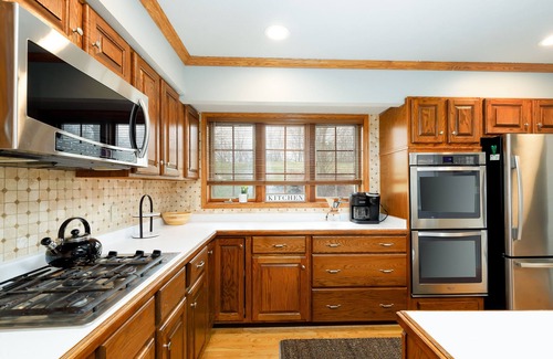 The Galena Territory House | Secluded Country Dream with all the Fun!