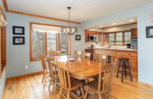 The Galena Territory House | Secluded Country Dream with all the Fun!