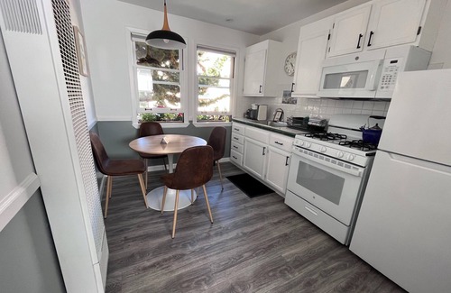 Marina District Apartment | Secluded Courtyard Studio with Kitchen & Private Entrance